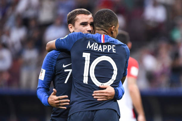 示了俱乐部 示了俱乐部